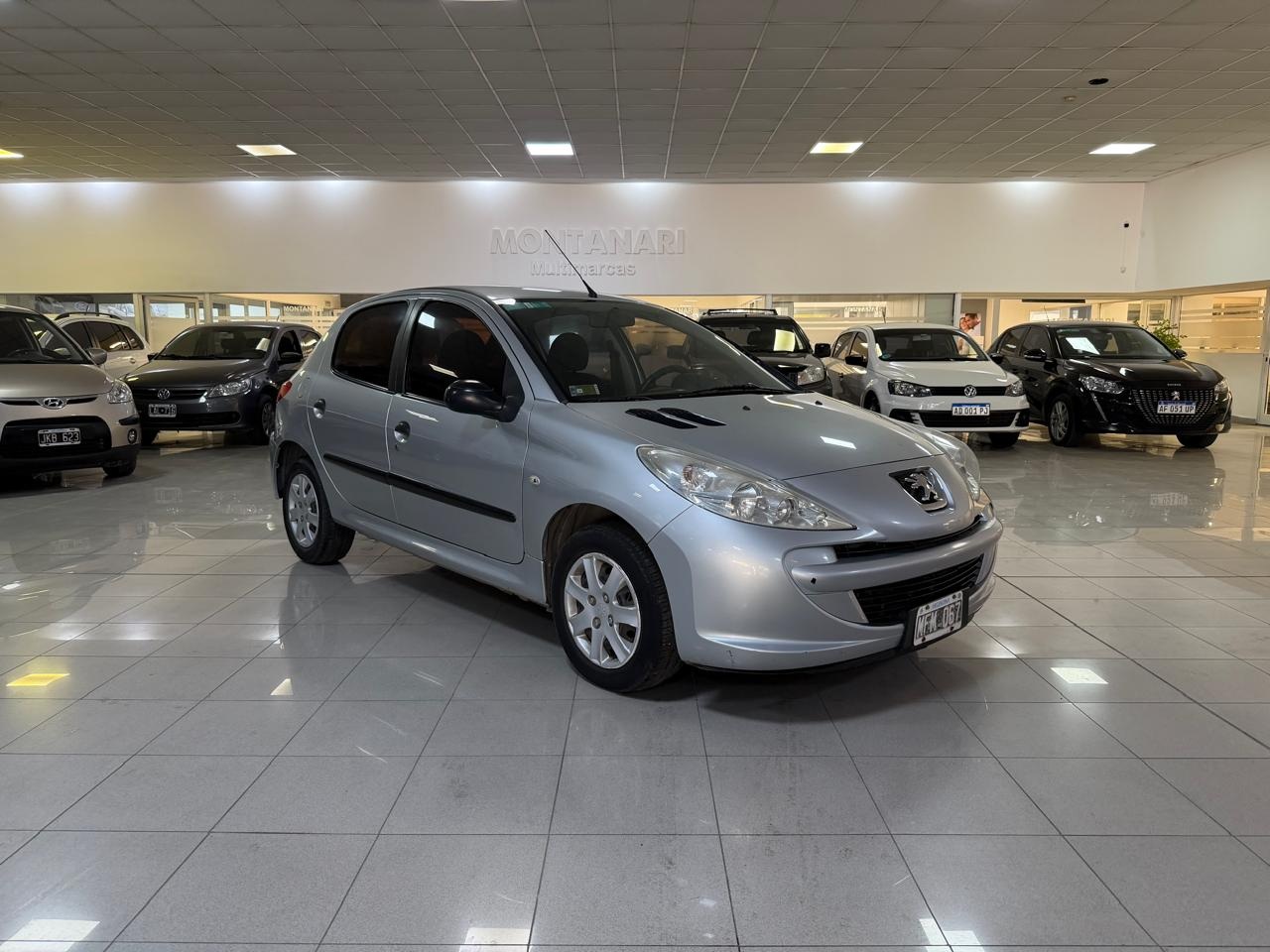 PEUGEOT 207 ACTIVE – 2013